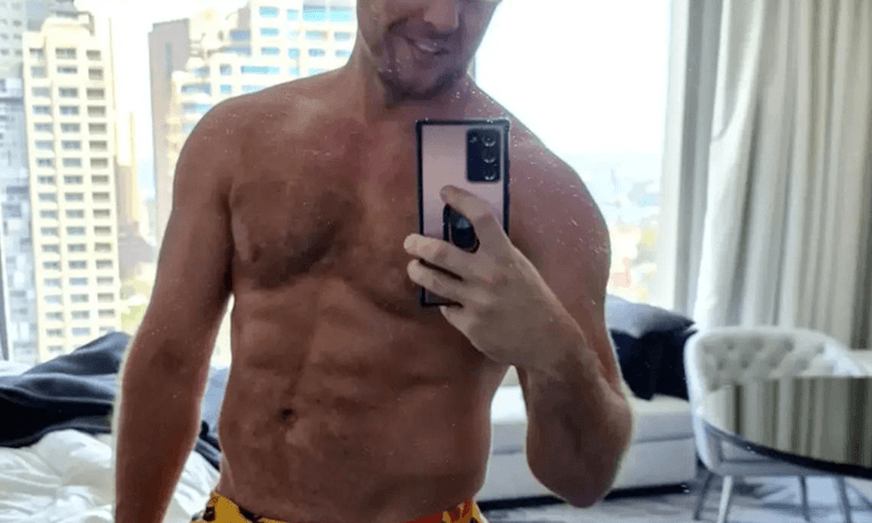 Mannelijke sekswerker geeft toe: “Dit is het vreemdste verzoek dat ik heb gekregen” (foto’s)