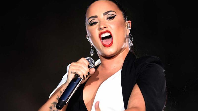 Demi Lovato daagt Instagram uit met foto in bad: «Hoe kan je zo mooi zijn?!»