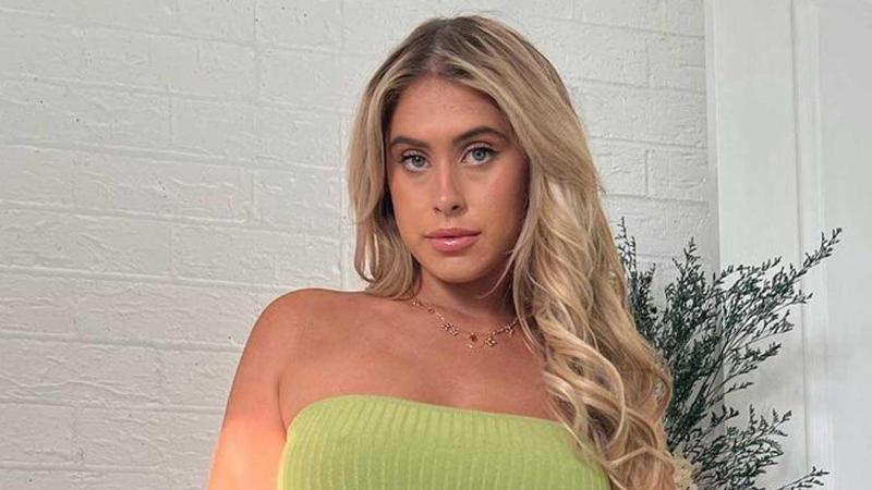 Influencer durfde nooit een topje te dragen, tot nu: «Ik hou er eindelijk van om mijn rondingen te laten zien» (foto)