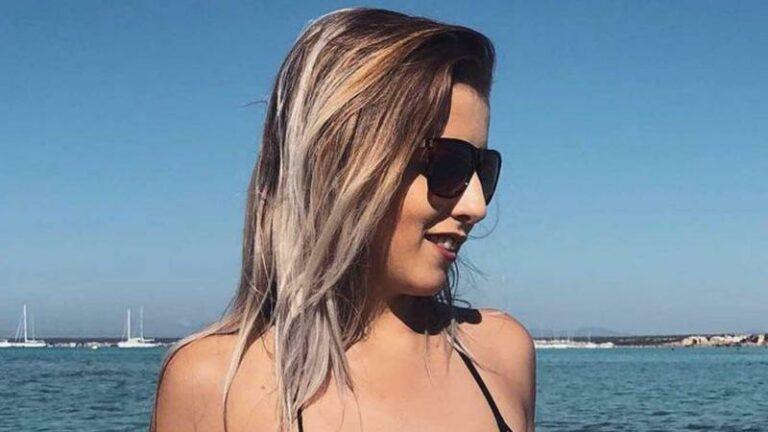 Laura uit ‘Blind Getrouwd’ toont bolle buik in bikinifoto: «Ik moet er toch aan wennen»