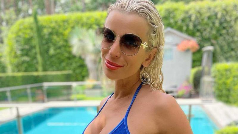 Hoogzwangere Olga uit ‘The Sky is the Limit’ poseert in bikini: «Flink buikje!» (foto)