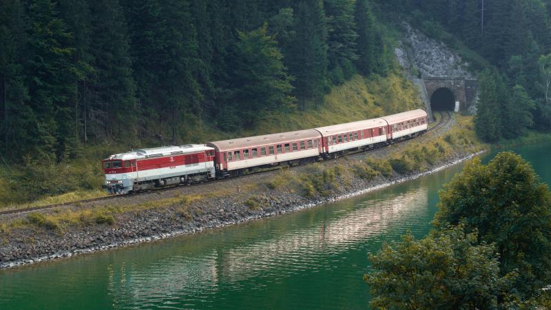 Steeds meer Belgische reizigers zien (nacht)trein als alternatief voor auto en vliegtuig