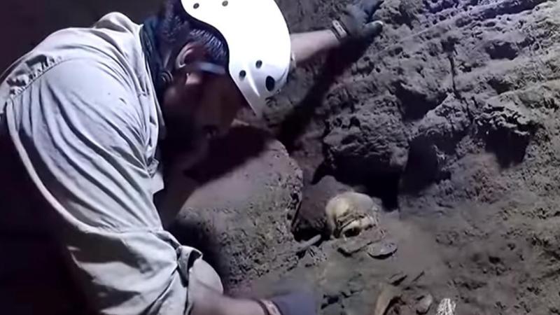 WOW. Eeuwenoude graftombe van Inca’s ontdekt onder huis in Peru: «Geen woorden voor» (video)