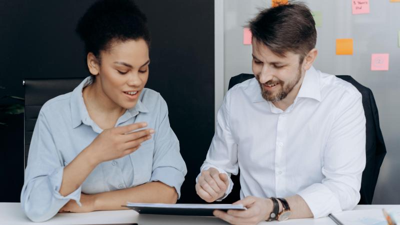 Wat met je eerste loon?