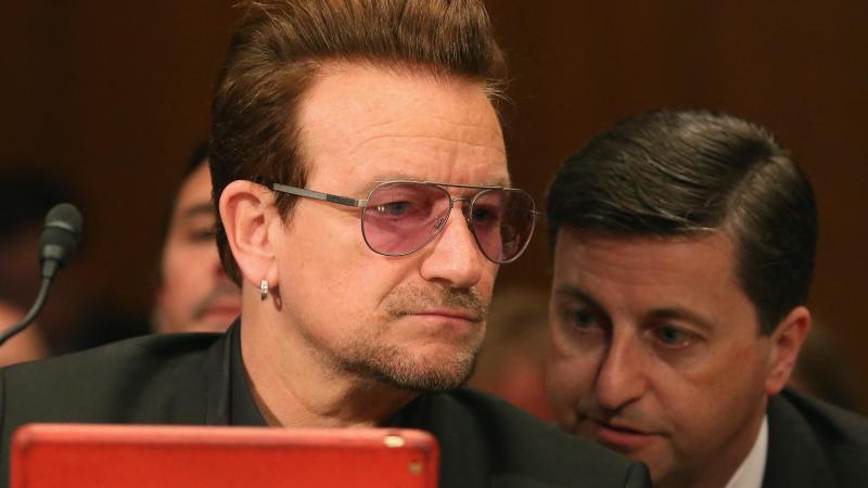 Bono had jarenlang geen idee dat hij een halfbroer had: «Niemand wist er iets van»