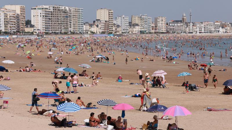 Zowat 870.000 mensen in Vlaanderen kunnen zich geen week op reis veroorloven