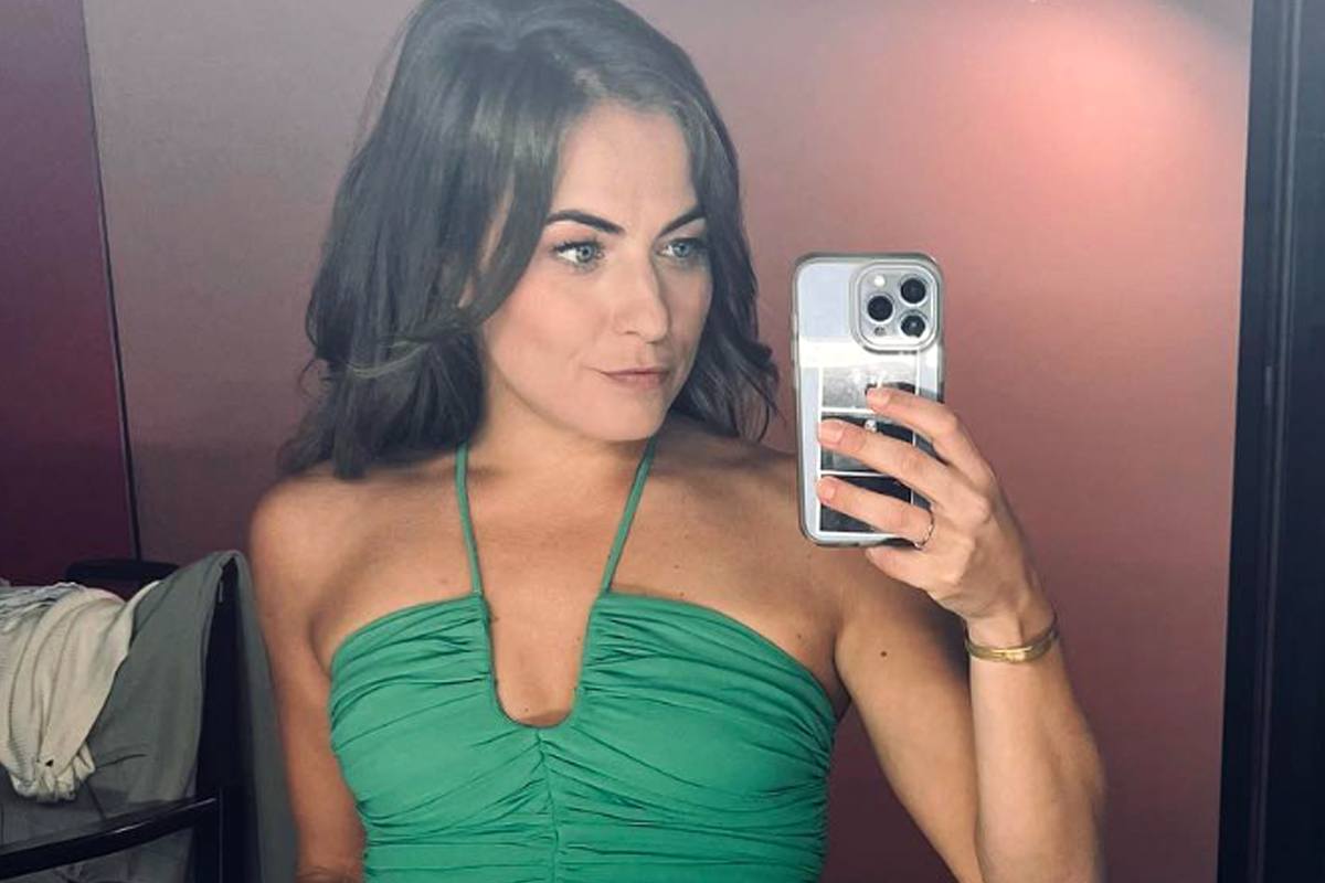 Frances Lefebure deelt deze naaktfoto niet zomaar: “Het gaat NIET de goede kant op!”