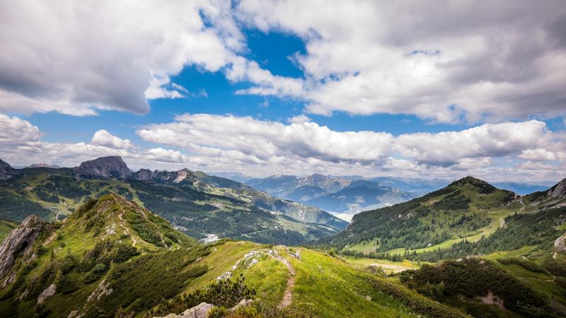 BIZAR. Wandelaar overleeft zeven dagen zonder eten in Italiaanse rotskloof