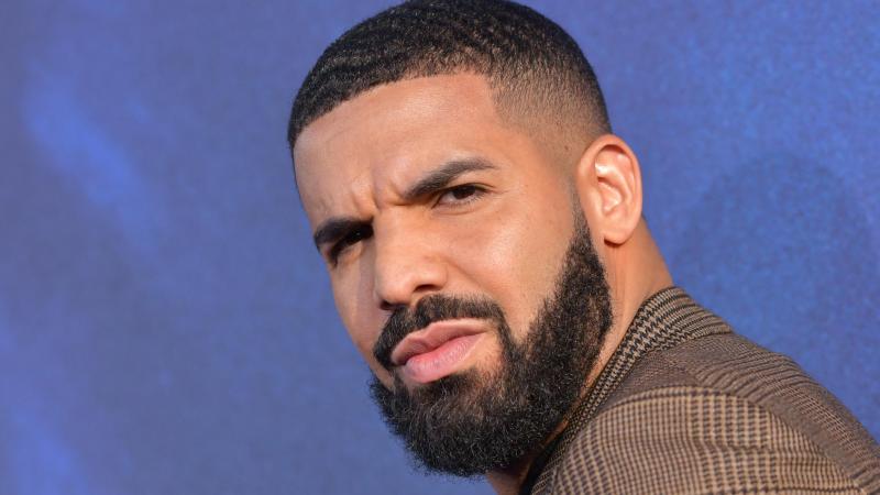 Dan toch: Drake bevestigt dat hij gearresteerd werd in Zweden