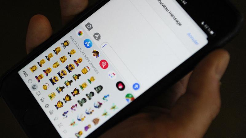 Emoji’s in werkmails worden de norm, ook al veroorzaken die vaak verwarring bij oudere collega’s