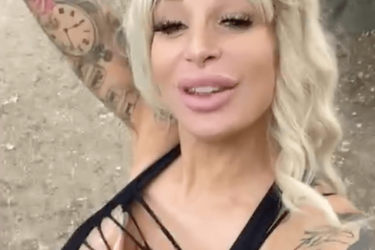 Pikant model bekent: “Mijn zoon is niet blij met mijn sekscarrière, maar op deze manier kan ik mijn gezin onderhouden” (foto/video)