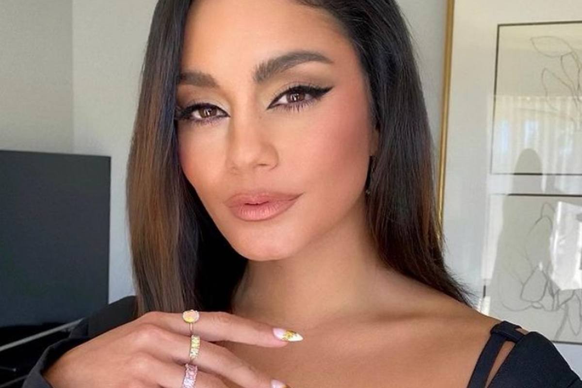 Actrice Vanessa Hudgens verbaast fans met deze bikinifoto’s: “Absolute schoonheid!”