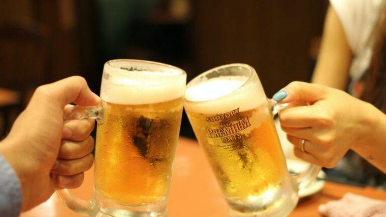 Betaald worden om bier te drinken? Dat kan bij Aldi