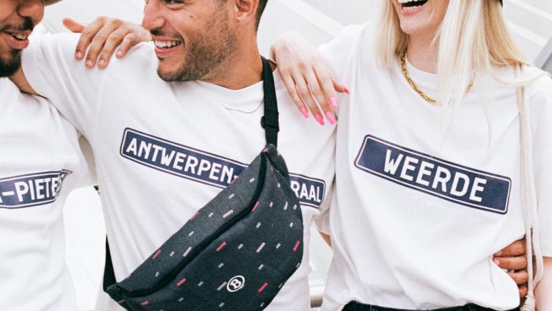 Pendel jij binnenkort met een T-shirt van je favoriete station?