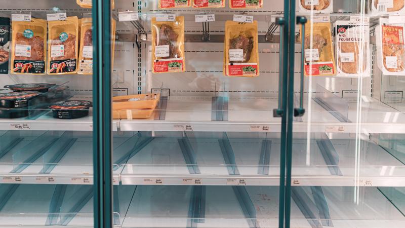 Waarom worden de schappen in de supermarkt leger en leger?