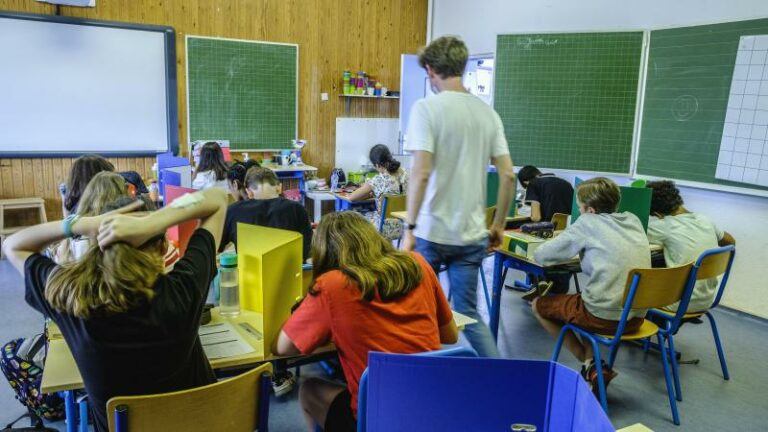 Les op woensdagnamiddag? «Tijd om heilige huisjes te slopen tegen lerarentekort»