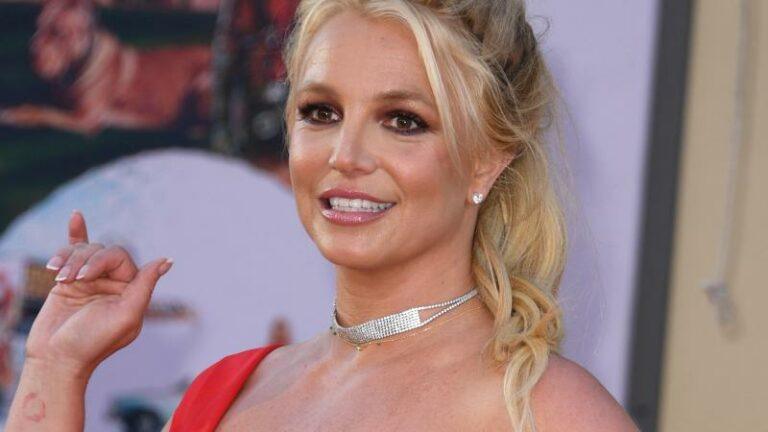 De bevrijding van een wereldster: Britney Spears’ gloednieuwe single met Elton John is vanaf nu uit