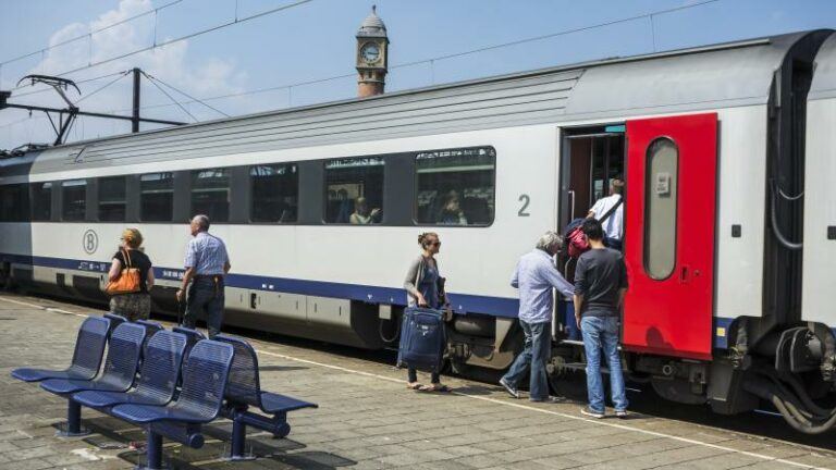 NMBS past volgende week dienstregeling aan