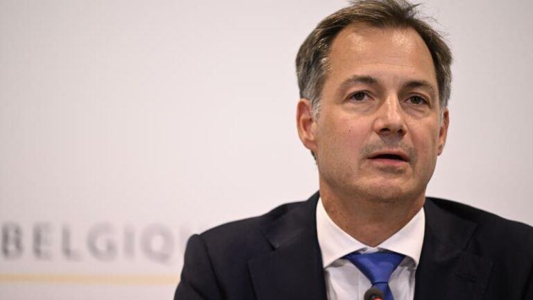Overlegcomité legt hoop bij Europa om gasprijs te drukken: «Enkel Europa kan bloeden stoppen»