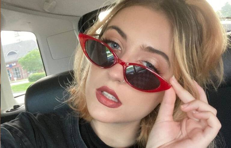 22-jarige vrouw: “Mijn strenge religieuze achtergrond maakte seks onmogelijk, maar nu leer ik anderen hoe het moet” (foto’s)