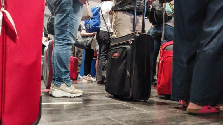 Passagiers van Brussels Airlines kunnen koffers nu ook zelf inchecken op Zaventem