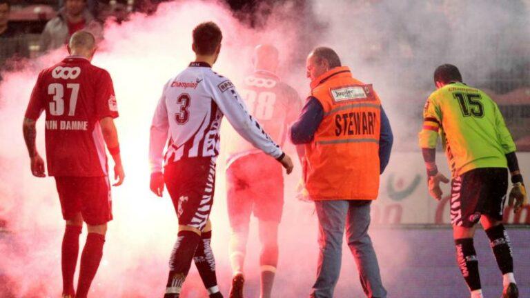 Straffen op geweld tegen voetbalstewards worden dubbel zo streng
