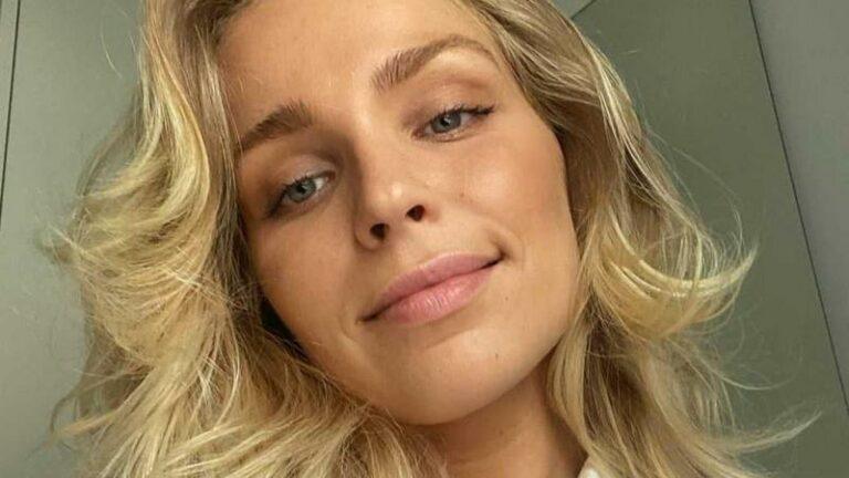 Julie Van den Steen deelt leuk nieuws: «Kom maar op met alle tips!»