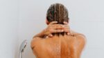 «Welk lichaamsdeel je als eerste wast onder de douche zegt veel over je persoonlijkheid»