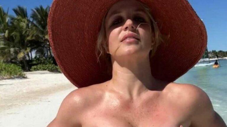 Britney Spears onder vuur wegens naaktfoto’s: «Er is duidelijk iets mis met haar»