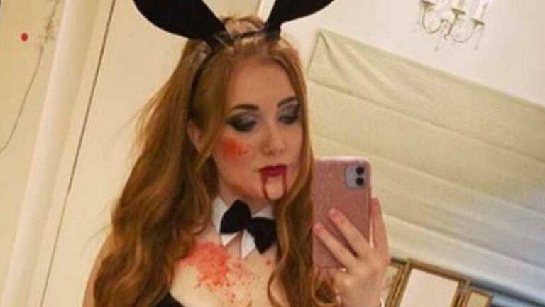 Man dumpt vriendin na ruzie over ‘ongepaste’ halloweenoutfit: «Je achterwerk is volledig zichtbaar!»