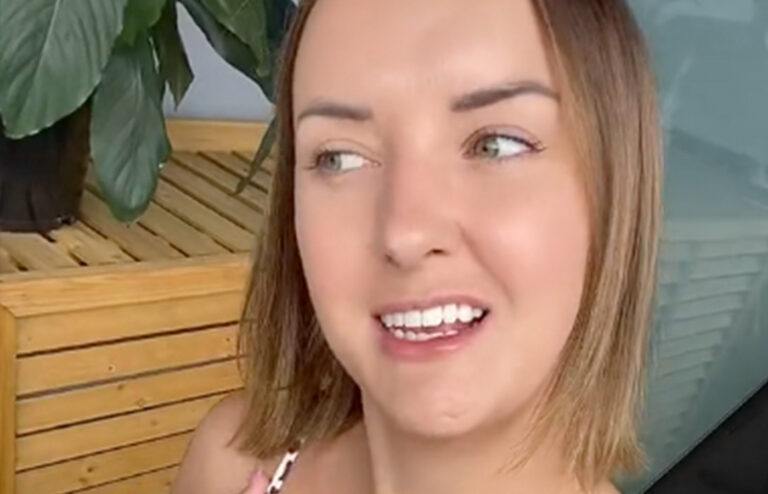 Model geeft toe: “Ik was getraumatiseerd toen iedereen ontdekte dat ik een pikante job heb…” (video’s)