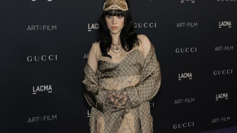 Billie Eilish stelt haar nieuwe vriend voor aan het grote publiek, maar krijgt meteen kritiek