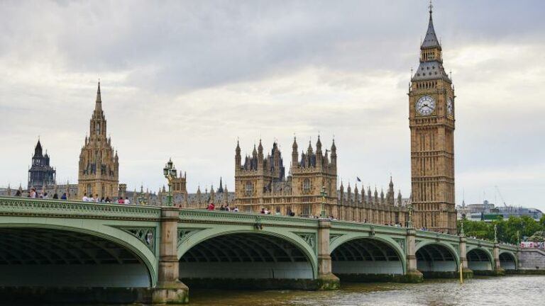 Na vijf jaar luiden de klokken van de Big Ben weer
