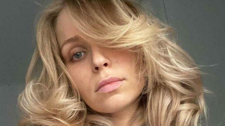 Julie Van den Steen verliest ongeboren baby: «Mijn relatie was nog maar net beëindigd»