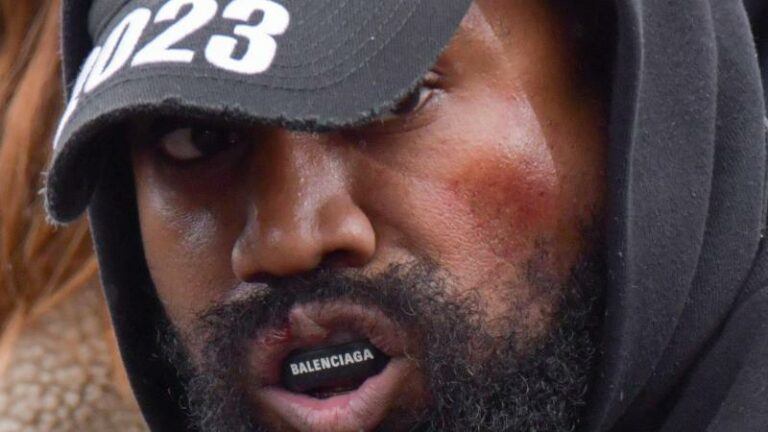 Kanye West hint op kandidatuur voor presidentsverkiezingen van 2024