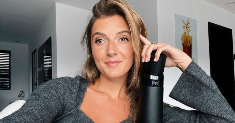 Jamie-Lee Six pakt uit met sexy lingeriefoto’s: “Wat een mooi figuur!”