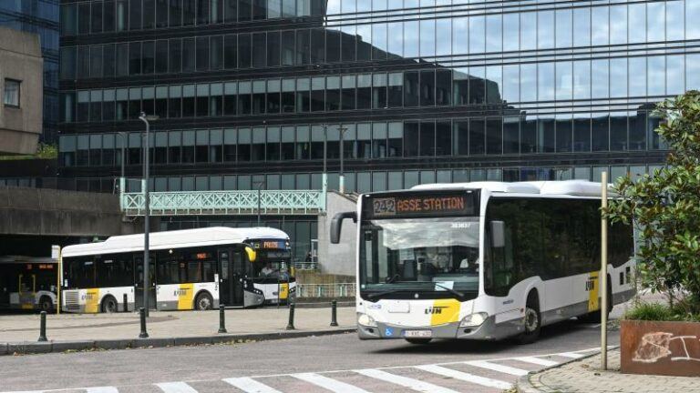 Lydia Peeters investeert 2,3 miljard euro in mobiliteit en openbaar vervoer in 2023