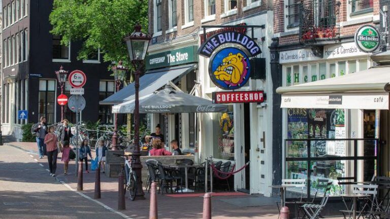 Amsterdam wil ‘blowverbod’ opleggen