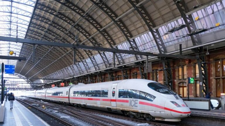 Testritten van start met snellere trein voor traject Brussel-Amsterdam