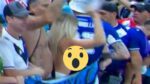 Kijkers spotten halfnaakte vrouw tussen supporters van Argentinië: «Dit in Qatar doen is gestoord!» (video)