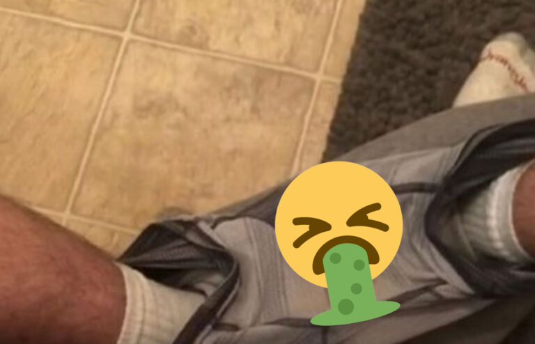 Vrouw zegt date af nadat man haar ‘pikante’ foto doorstuurt van zijn onderbroek: “Dat remspoor…” (foto)