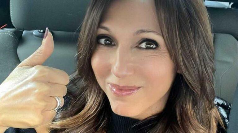 Sandra Bekkari maakt indruk met bikinifoto: «Amai, wat een lichaam!»