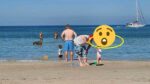 Akelig detail op achtergrond van strandfoto zorgt voor paniek: «Oh mijn God!»
