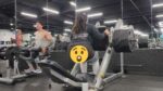 Vrouw in fitness beseft pas achteraf dat haar legging doorzichtig is: «Ik wist het écht niet!» (video)