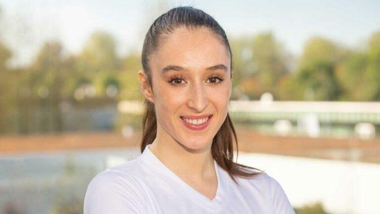 Nina Derwael heeft nieuwe vriend en het is opnieuw een voetballer: «Heel mooi koppel!» (foto)