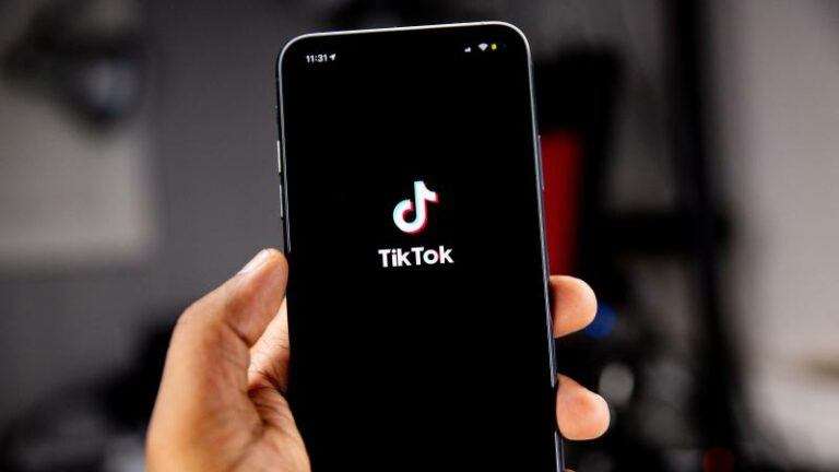 12-jarig meisje komt om het leven door TikTok-trend