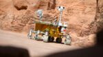 OEPS. Maand na winterslaap nog geen teken van leven van Chinese robotjeep op Mars
