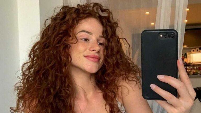 ‘Temptation’-Lizzy poseert halfnaakt op Instagram: «Waanzinnig mooi!» (foto)