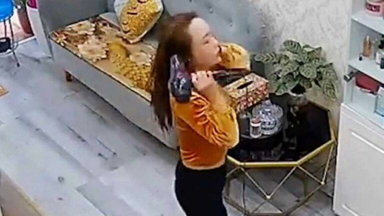 Vrouw droogt kapsel, maar dan vliegt haardroger in brand: «Wow, dat zagen we niet aankomen!» (video)
