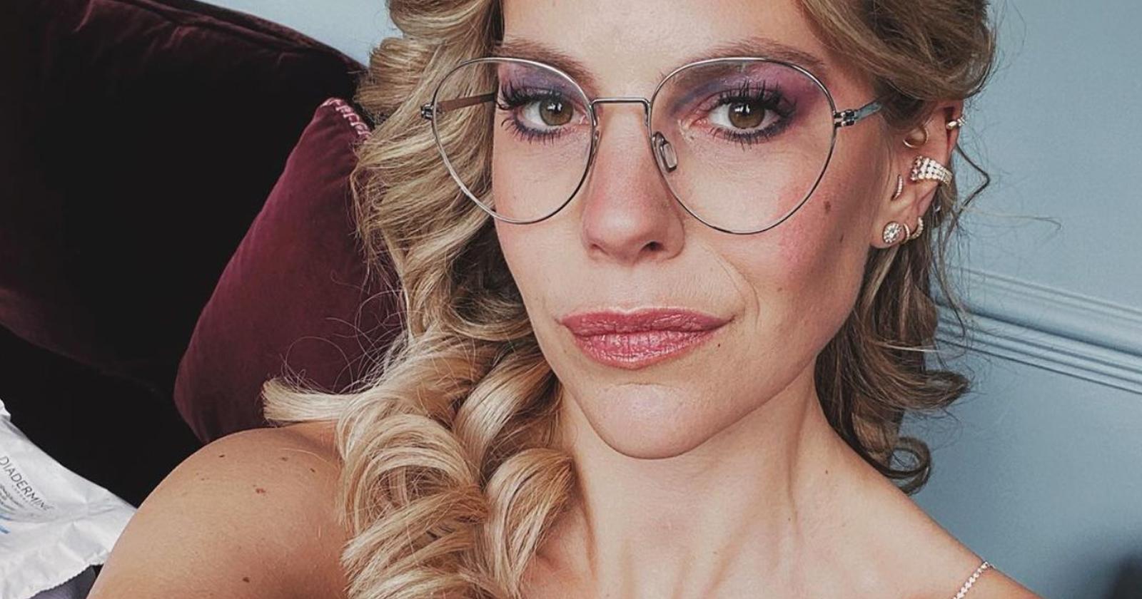 Eline De Munck viert haar verjaardag in pikante outfit: &amp;quot;Wauw!&amp;quot; (foto&amp;#39;s ...